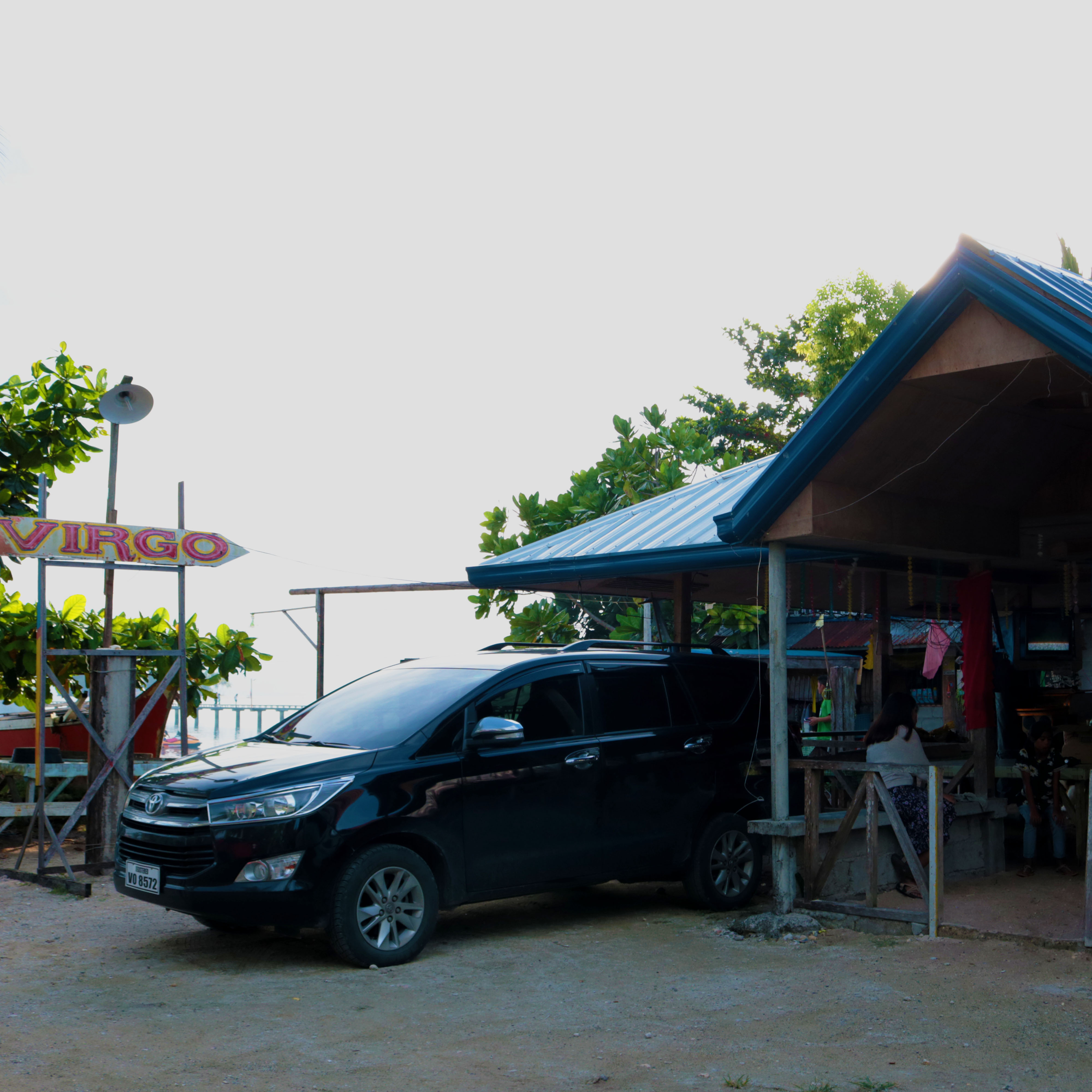 <b class="font-bara"><i class="bi bi-geo-fill h4"></i> VIRGO RESORT</b> <br/>Located at Brgy. Britania, San Agustin, Surigao del Sur.
Contact No: 09128064234